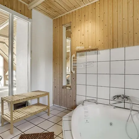 Wale - 3-3km From The Sea By Interhome *