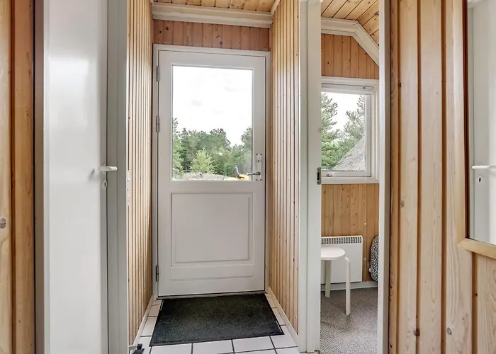 Wale - 3-3km From The Sea By Interhome Feriehus