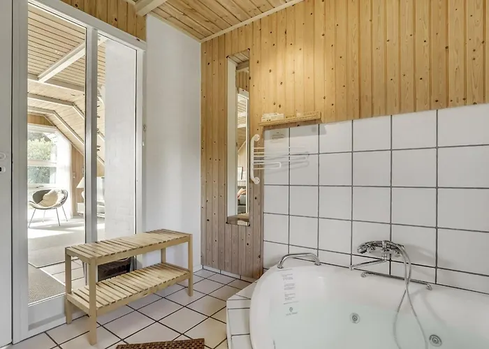 Wale - 3-3km From The Sea By Interhome *