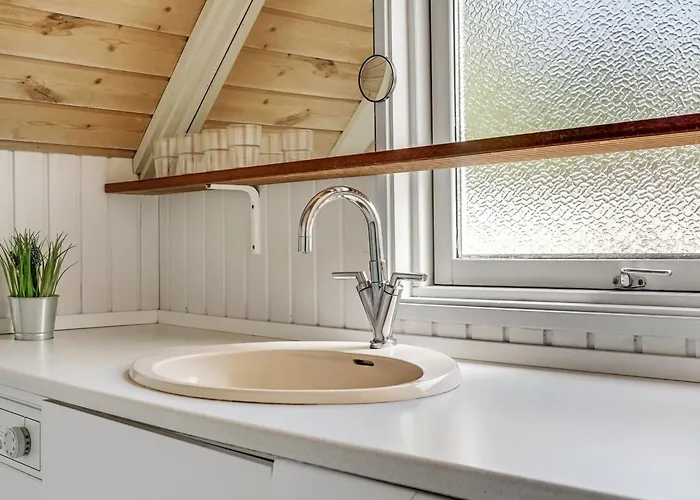 Wale - 3-3km From The Sea By Interhome