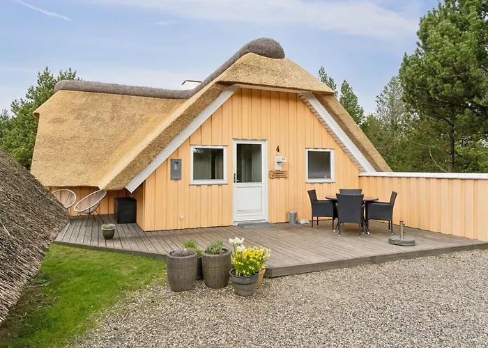 Wale - 3-3km From The Sea By Interhome Feriehus