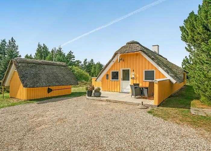 Wale - 3-3km From The Sea By Interhome Feriehus